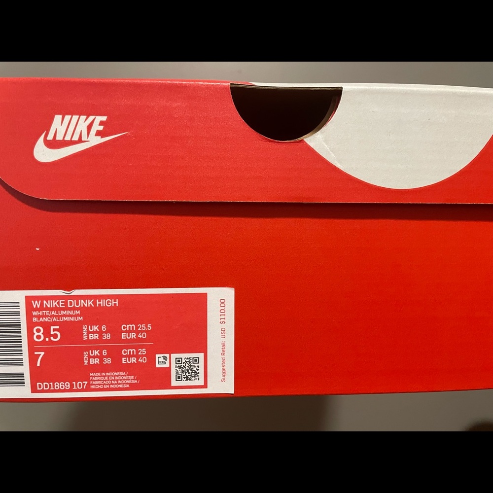 Nike Dunk High Aluminum 8.5W/7M - Picture 3 of 3